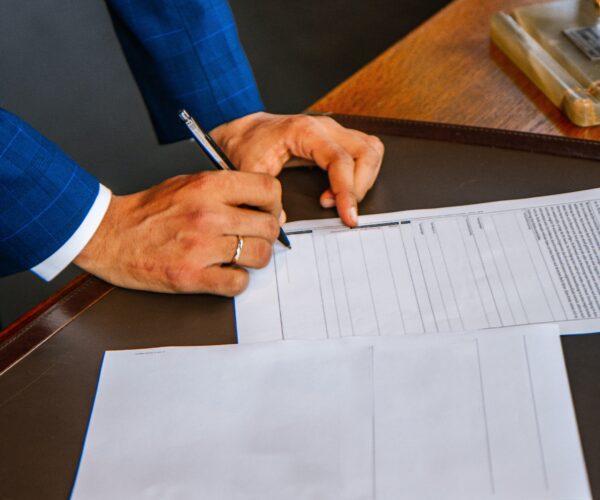 Signing a Commercial Lease? Don’t Overlook These Important Provisions
