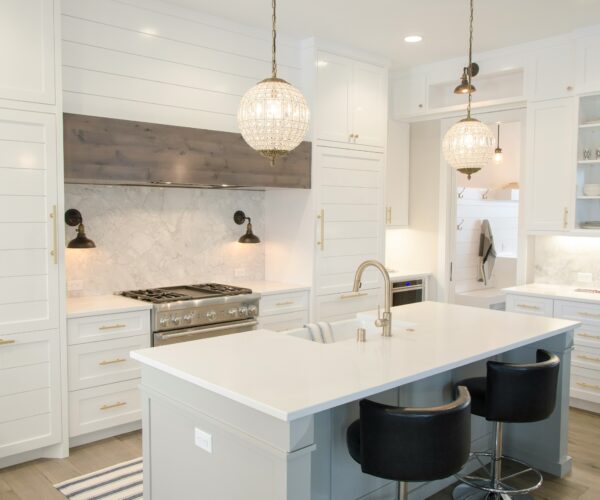 Understanding Seller Disclosures in Florida: What Buyers Should Ask Before Closing