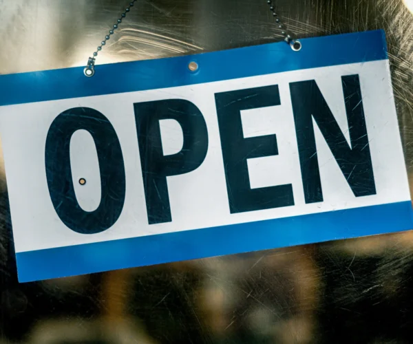 Buying a Business in Florida: The Due Diligence Checklist Your Attorney Should Walk You Through